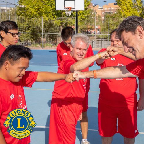 Jornada inclusiva con refugiados del CAR Alcobendas y CAR Vallecas y deportistas Special olympics